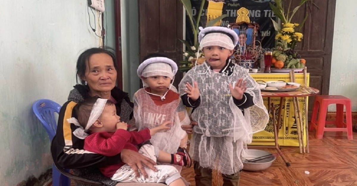 Một gia đình thật đáng thương. Ngày hôm qua vẫn còn bố nhưng hôm nay 3 cháu nhỏ đã mồ côi bố rồi tại phố Tân Thọ, phường Đông Tân Thành phố Thanh Hóa đang cần lắm sự chia sẻ giúp đỡ từ những tấm lòng hảo tâm.
